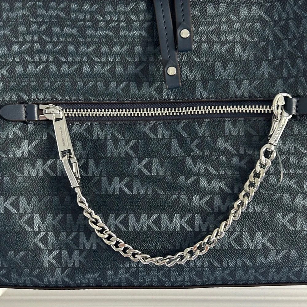 Michael Kors Signature Jet set Navy and Silver‎ MK Logo Backpack